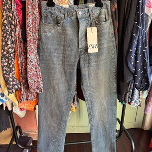 ⭐ Zara The Loose Fit Button-Fly Jeans – Distressed Resin – Size 2 (NWT) ⭐